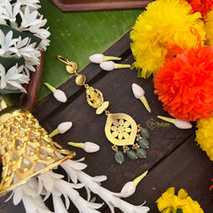 Vriksham Bridal Lakshmi Floral Design Kundan Jadau Mang Tikka-Green Bead-J4044