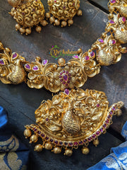 Floral Style Peacock Gold Look alike Neckpiece-G413