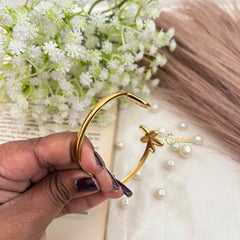Vriksham Gold Starfish and Seashell Style Open-Style Bracelet-G21900