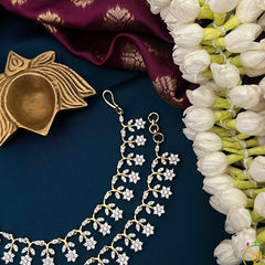Elegant AD Stone-Studded Gold-Toned Floral & Leaf Style-Vriksham-G22911