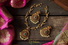 Intricate simple choker stone pendant-G647