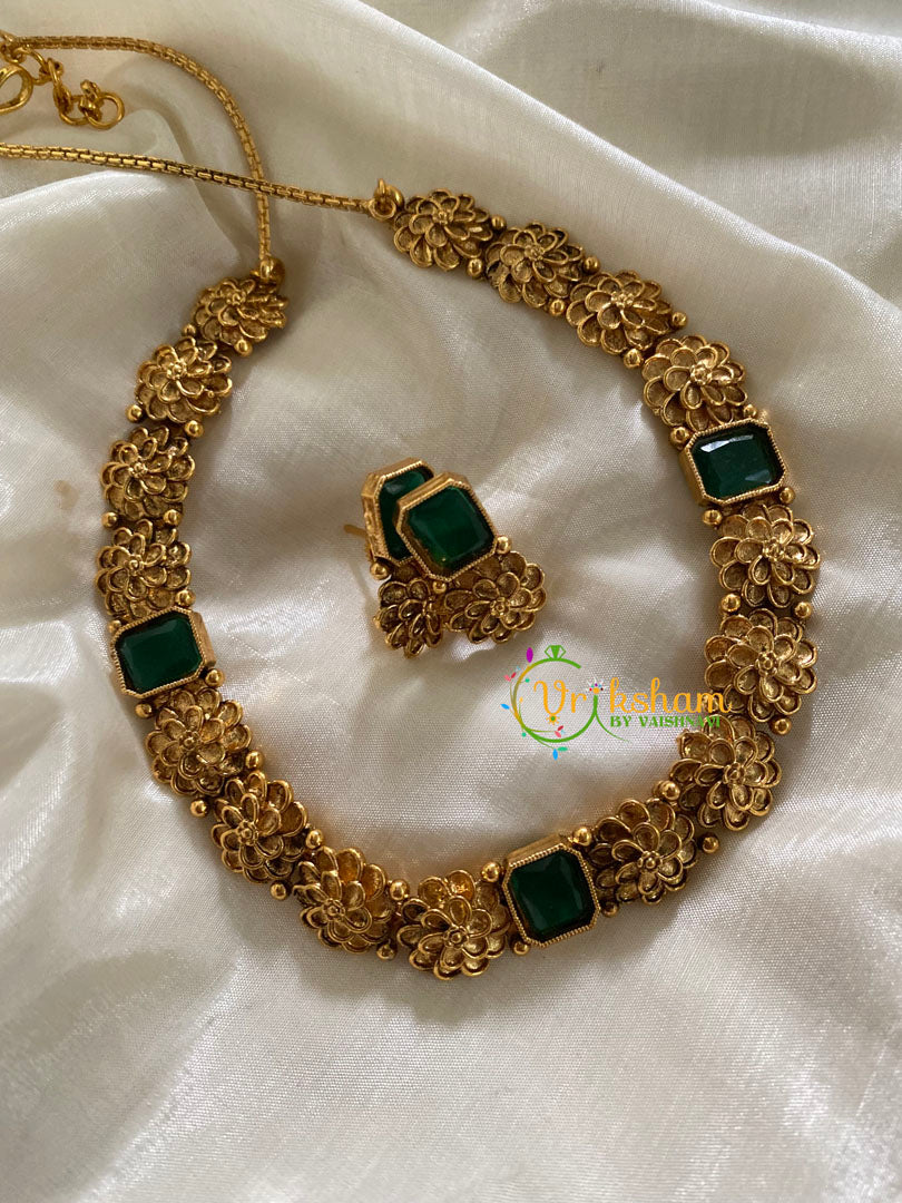 Simple Floral  3 Green AD Stone Choker-G3566