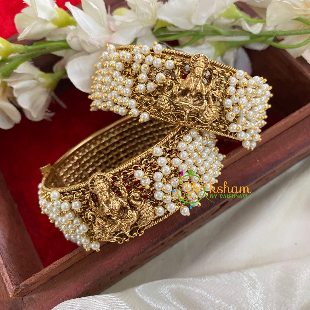 Premium Cluster Pearl Temple Bangles -Screw Type Bangles -G3153
